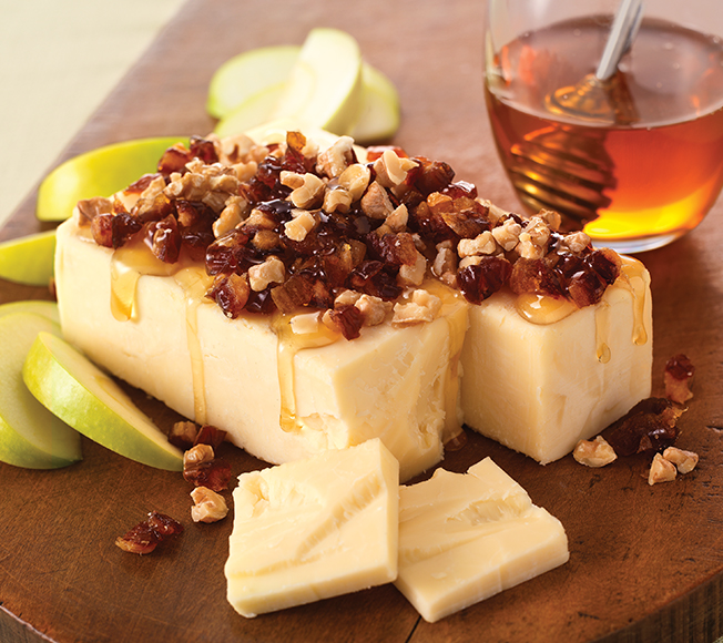 holiday-fruit-nut-cheddar